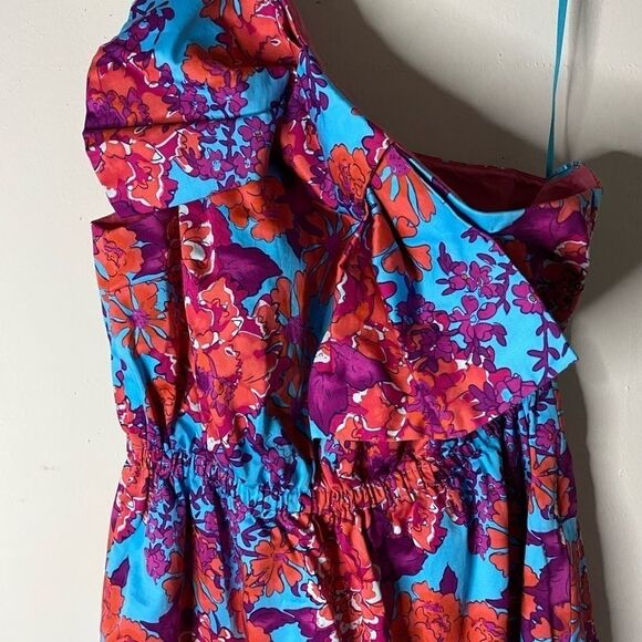 Ellen & Ollie One Shoulder Bow Dress Size 6 - Picture 7 of 9